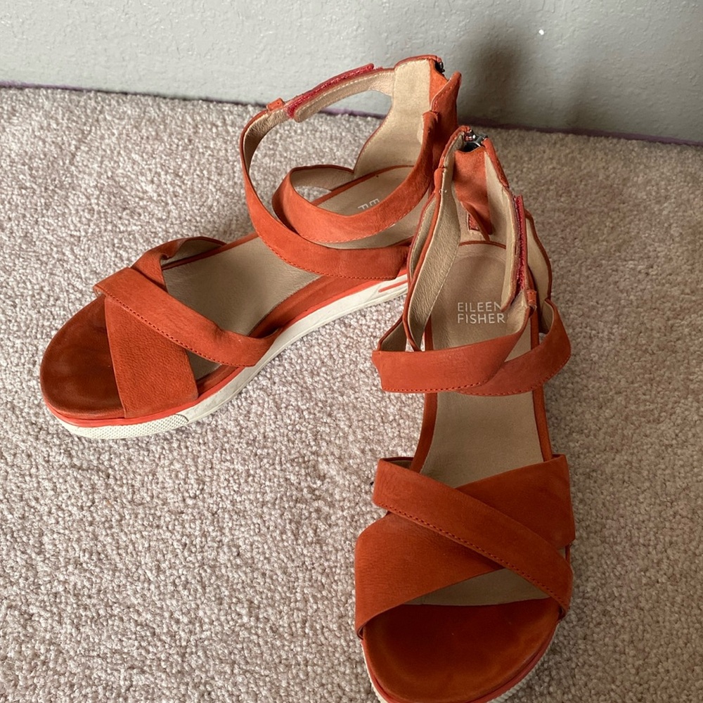 Eileen Fisher Sport Leather Sandal Zipper or Velcro Cayenne Orange Size 7
